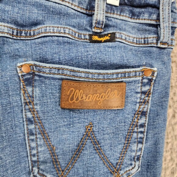 Wrangler Jeans Womens 32 Tall Medium Wash Stretch High Rise Trouser *GUC* - Picture 9 of 15